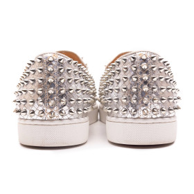 LOUBOUTIN 