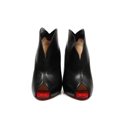 LOUBOUTIN 
