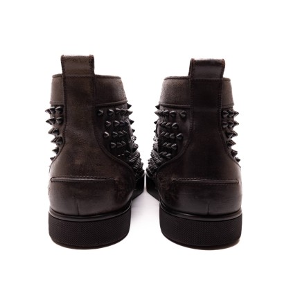 LOUBOUTIN 