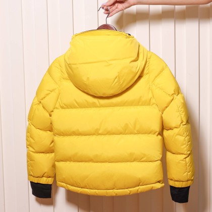 MONCLER 