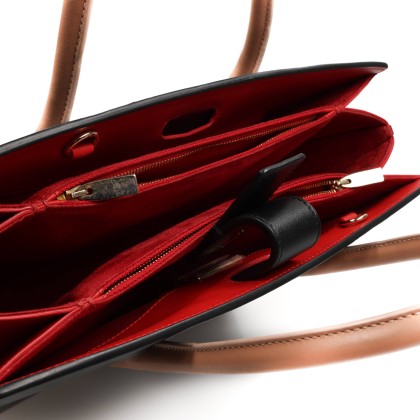 LOUBOUTIN 
