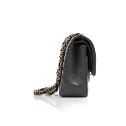 CHANEL CLASSIC DOUBLE FLAP 