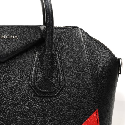 GIVENCHY 